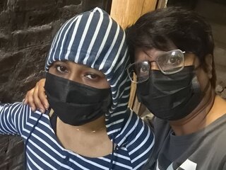 Webcam pics AlishaKhan